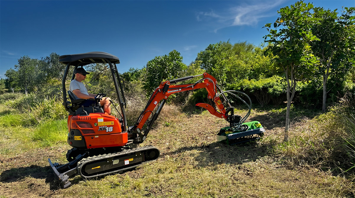 XN18-Minibagger 2626.6.16.jpg